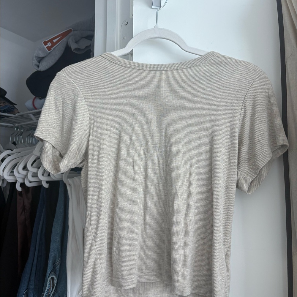 Eterne cream short Sleeve Top